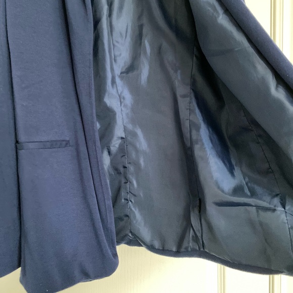 Forever 21 | Classic Blue Boyfriend Blazer - Picture 10 of 13